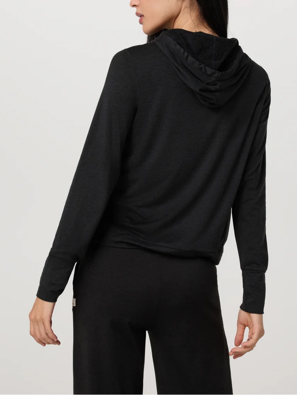 Vuori Halo Essential Hoodie - Picture 2 of 8